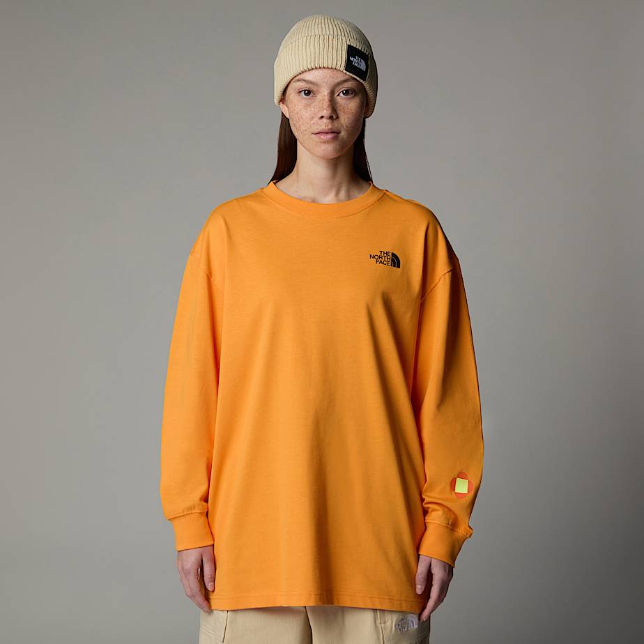 Camiseta The North Face X Yinka Ilori Graphic Long-Sleeve Masculino Abricó | NF0A08F0R