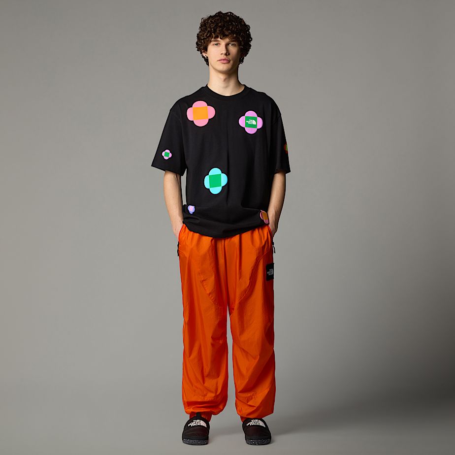 Camiseta The North Face X Yinka Ilori Let's Blossom Together Masculino Pretas | NF0A44L5C