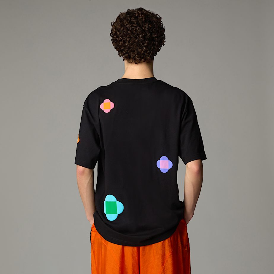 Camiseta The North Face X Yinka Ilori Let's Blossom Together Masculino Pretas | NF0A44L5C